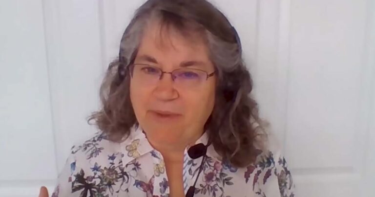 Woman Describes Seeing ‘Heaven’s Door’ in a Near-Death Experience During Surgery